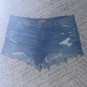 lucky brand distressed jean shorts